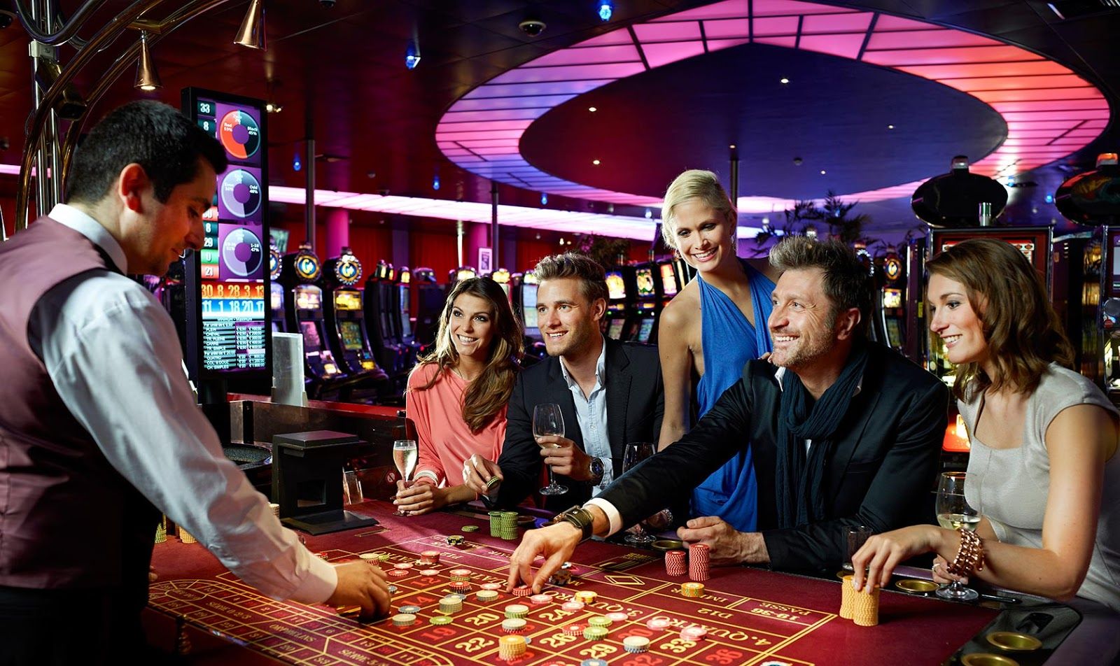 Six Classes About Casino You Must Learn Earlier Than You Hit 40